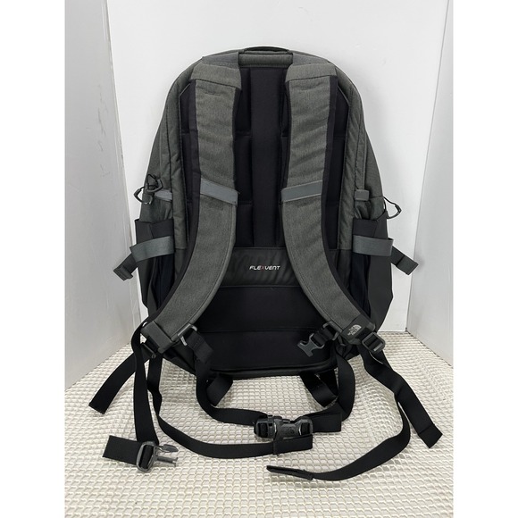The North Face Recon Backpack Gray Black Travel Bag - Picture 2 of 14